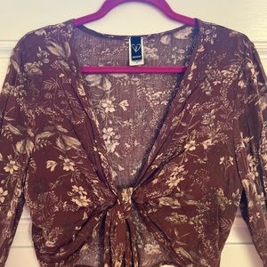 WINDSOR Tie-Front Shirt, Size M, Long Sleeve Brown Floral